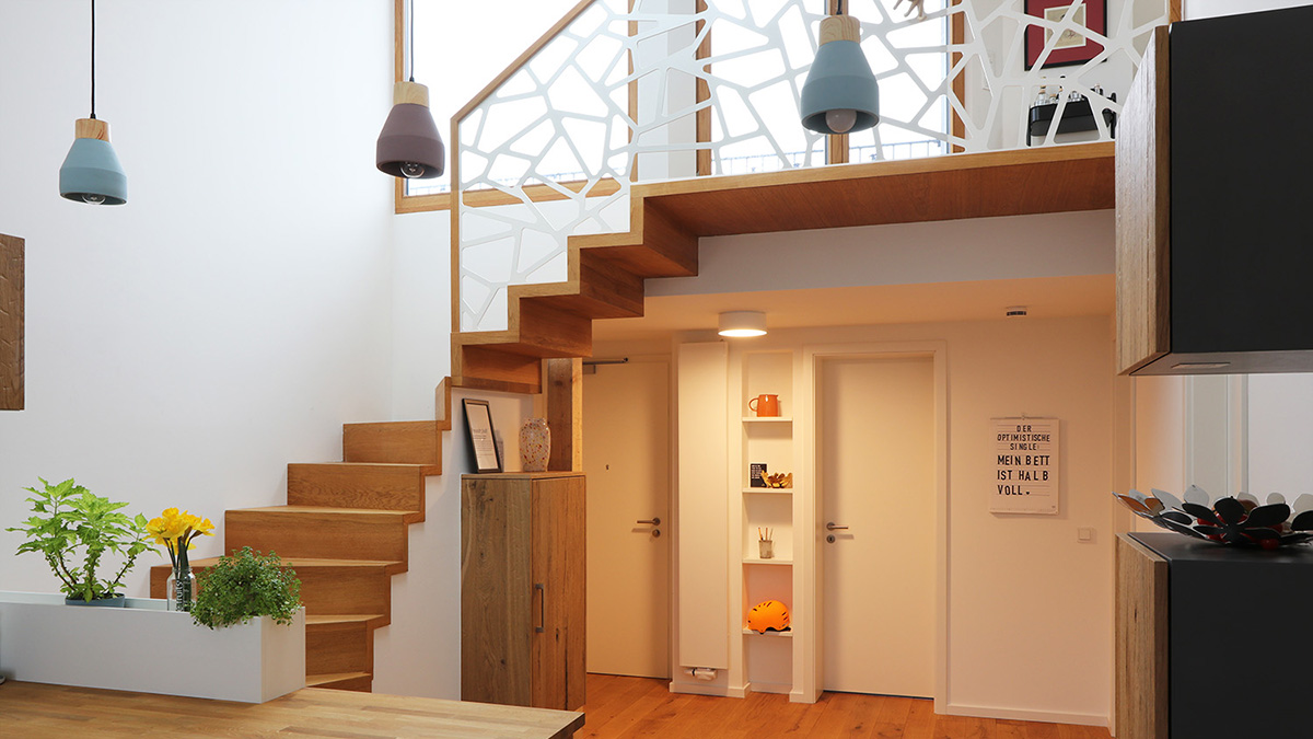 Penthouse Holztreppe mit Designgeländer von Treppenbau Diehl